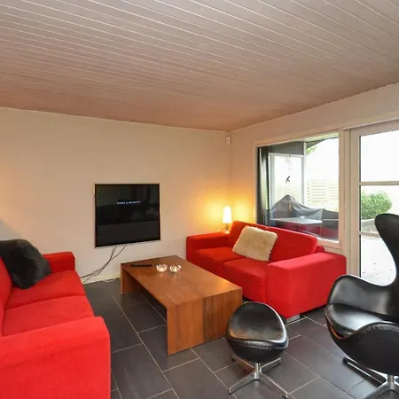 Gorgeous In Idestrup With Wifi Hotell